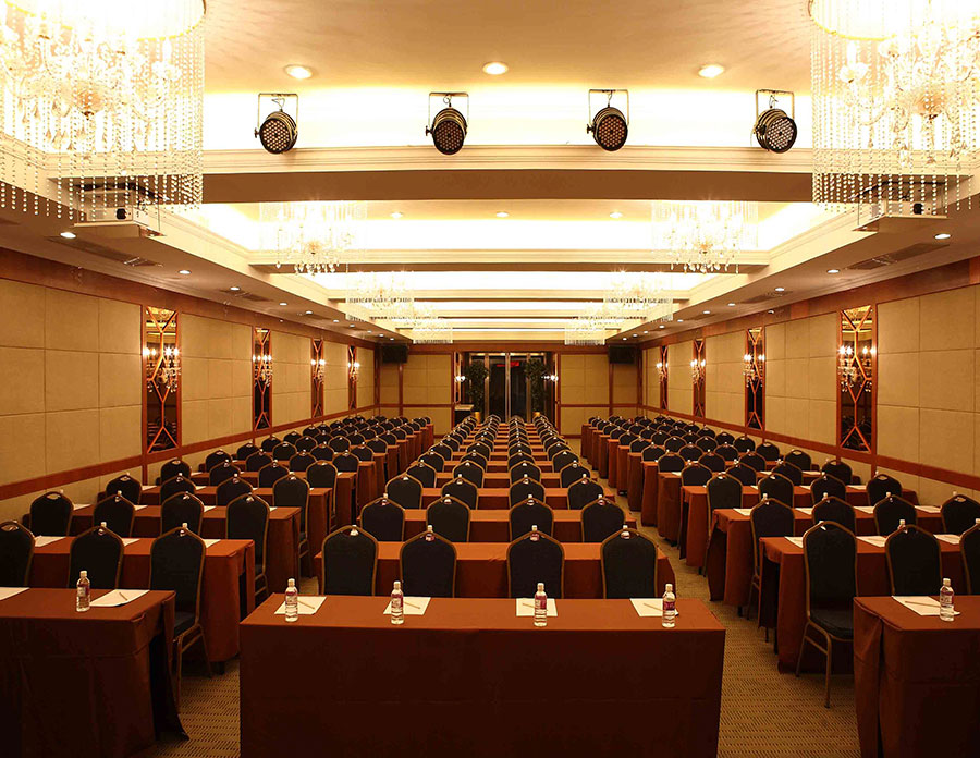 多功能廳舞臺燈光系統(tǒng)綜合解決方案