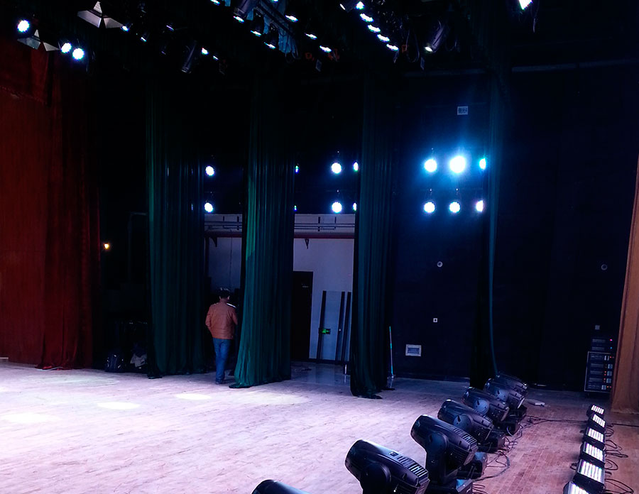 晉普山煤礦禮堂